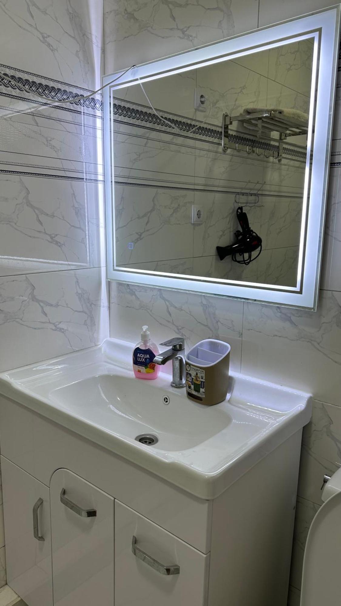 Central Apartment บิชเคก ภายนอก รูปภาพ
